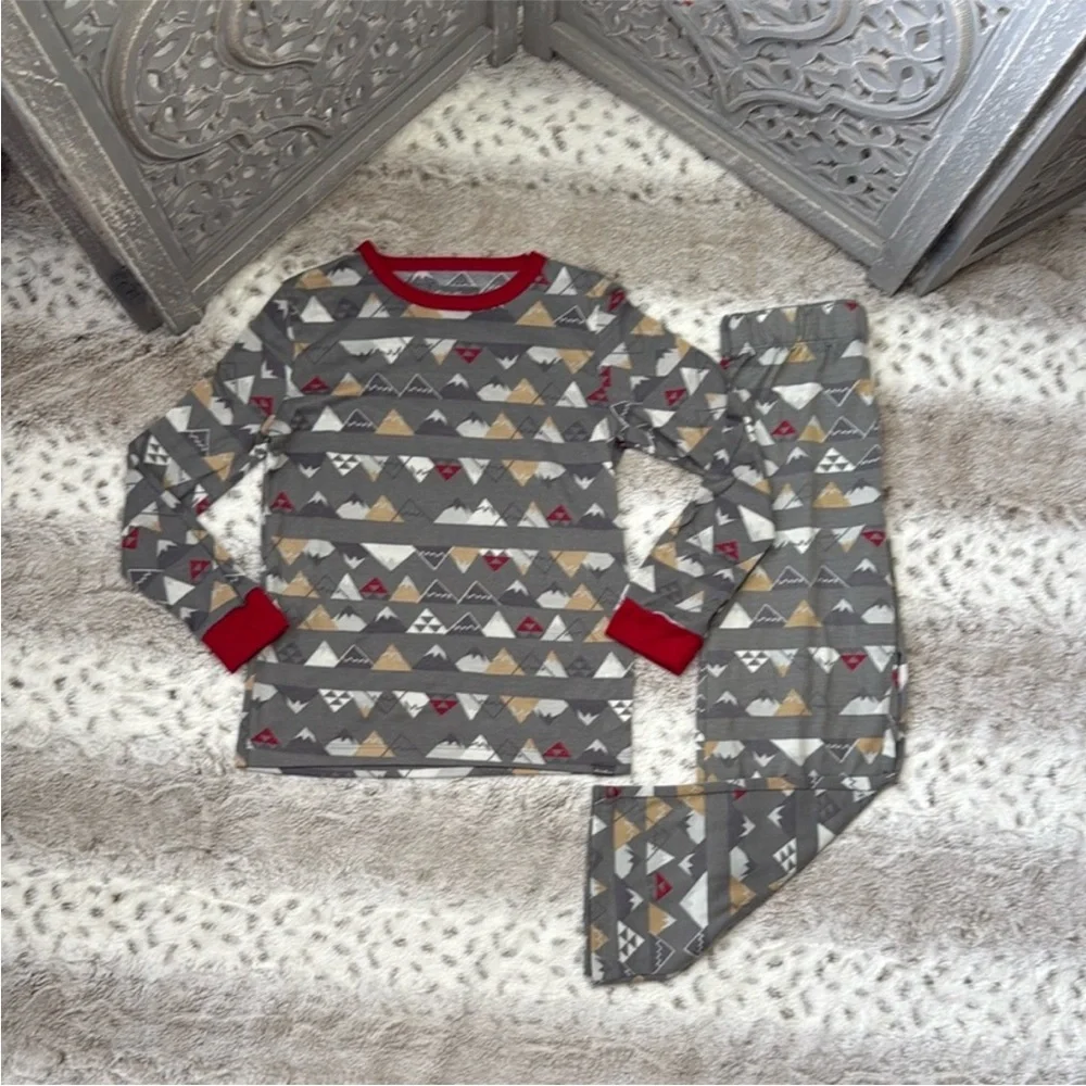 Eddie Bauer pajamas set boys small sporty outdoor camping hiking loungewear fall